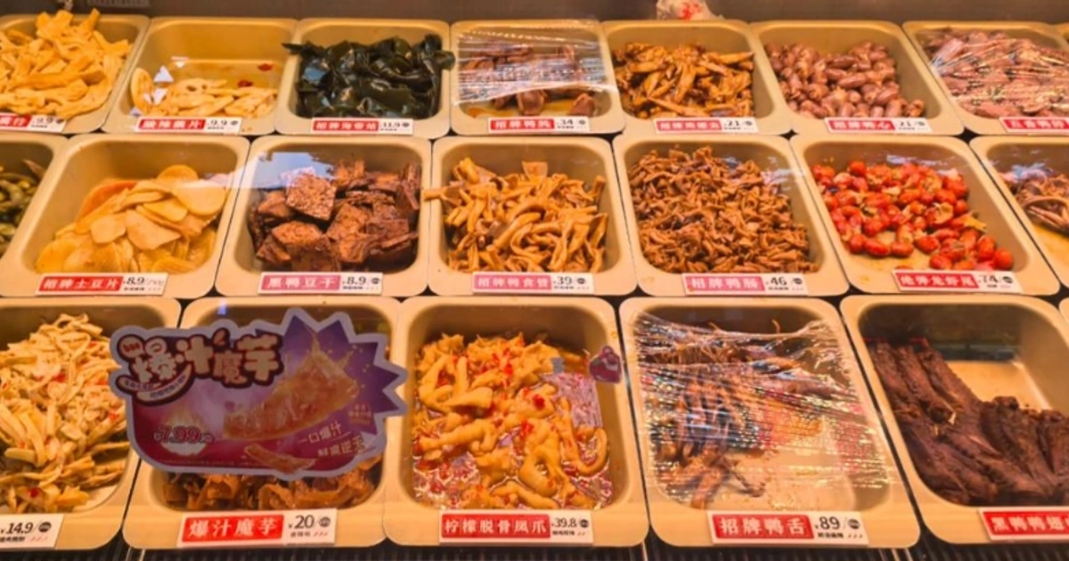 鸭脖卖不动转敲代码，解码绝味500万数字化自救棋局