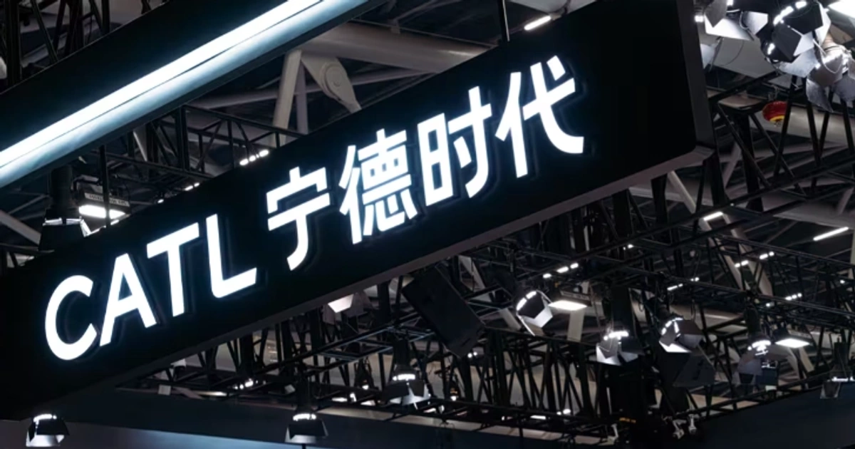 宁德时代逆势增资至45.6亿,用硬核资本强行固守全球电池霸权