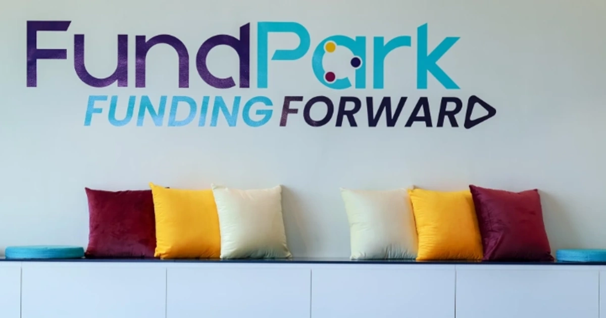最高2.5亿美元承诺与软著资产确权:FundPark跨境电商数字信贷的资产负债表与算法风控突围