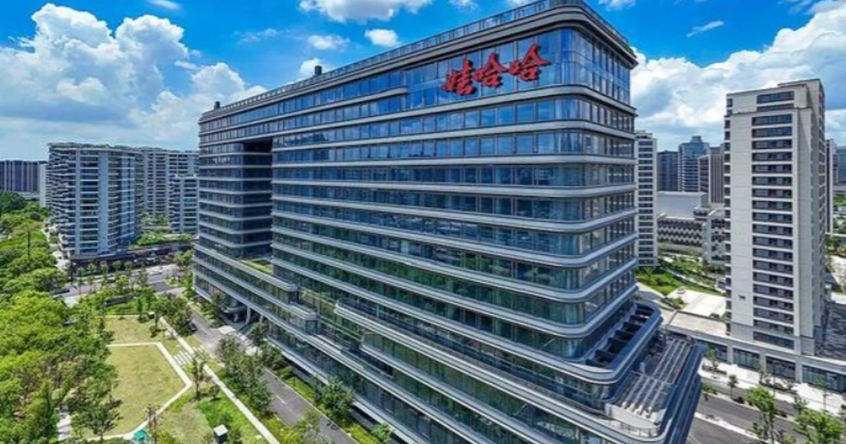字号剥离与宏胜系全量接管:广元基地更名背后的宗氏资产重构与二代收口